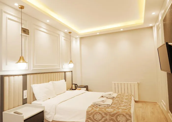 Ararat Hotel