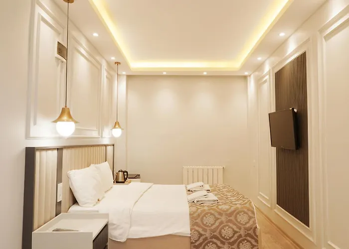 Ararat Hotel