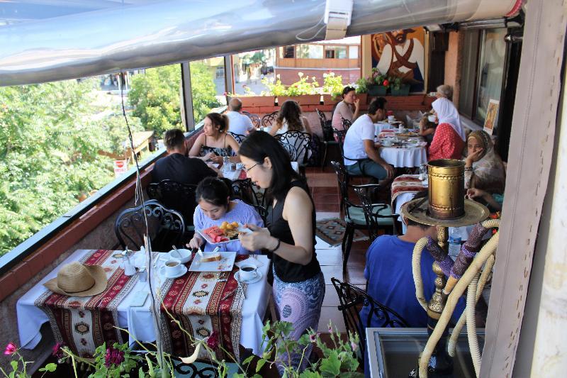 Ararat Konukevi İstanbul